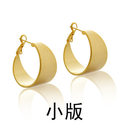 圓圈拉絲誇張耳環